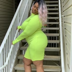 Fashion Nova High Waist Green Shorts